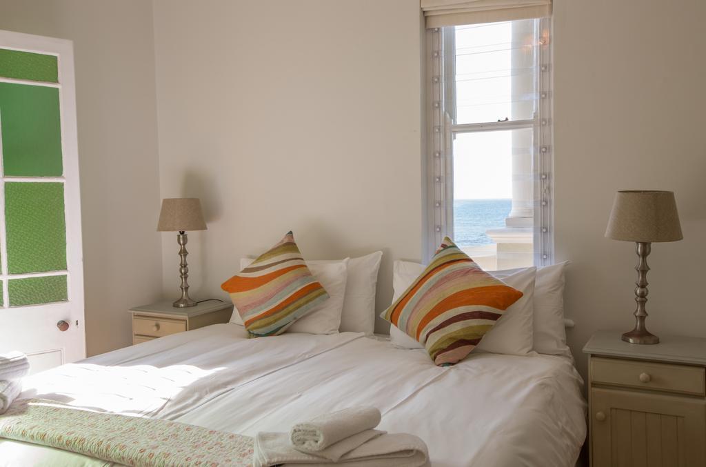 Chartfield Guesthouse Kalk Bay Buitenkant foto