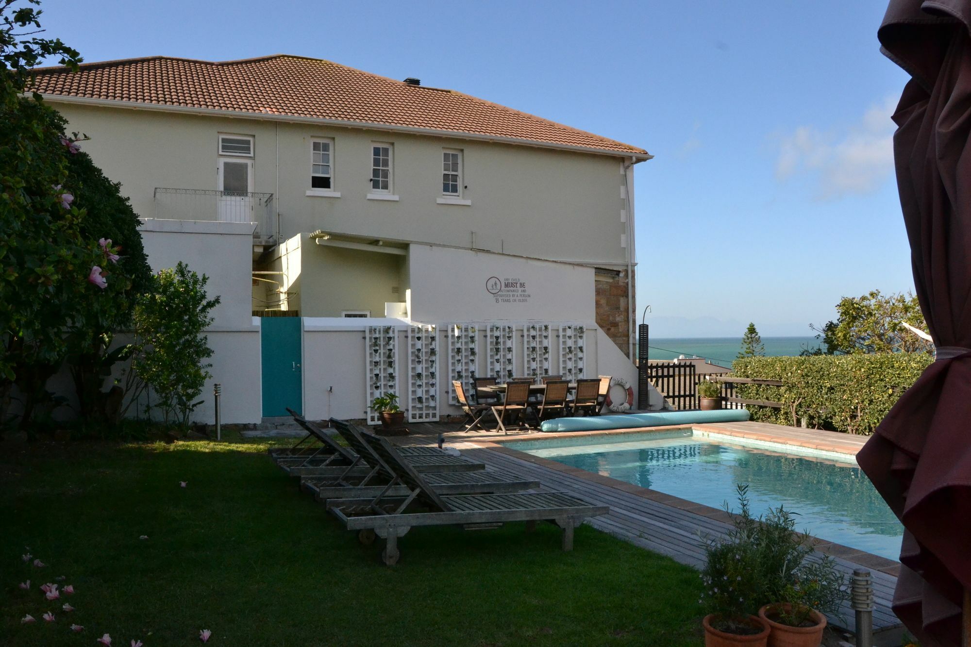 Chartfield Guesthouse Kalk Bay Buitenkant foto